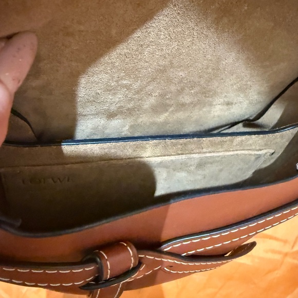 Loewe gate Brown Leather Crossbody Bag - Picture 9 of 16